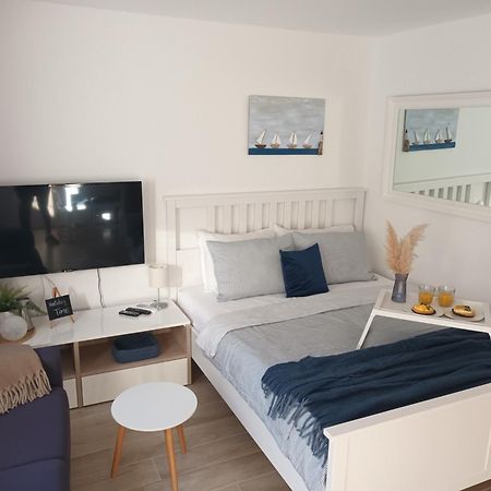 App Hedonist Apartment Novigrad  Exterior photo